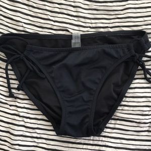 Victoria’s Secret Black bottoms
